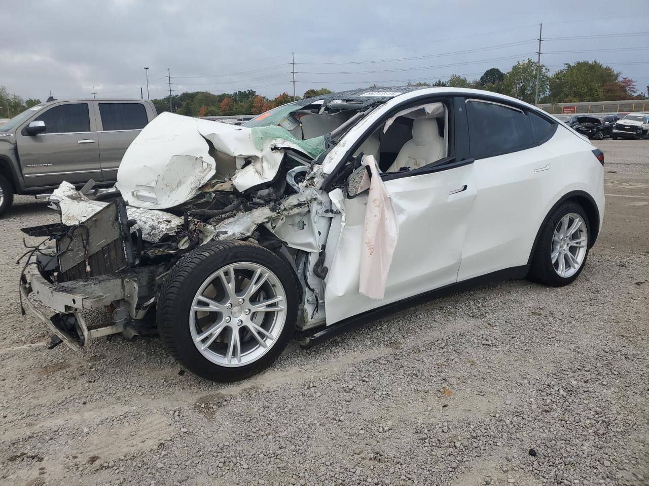  Salvage Tesla Model Y