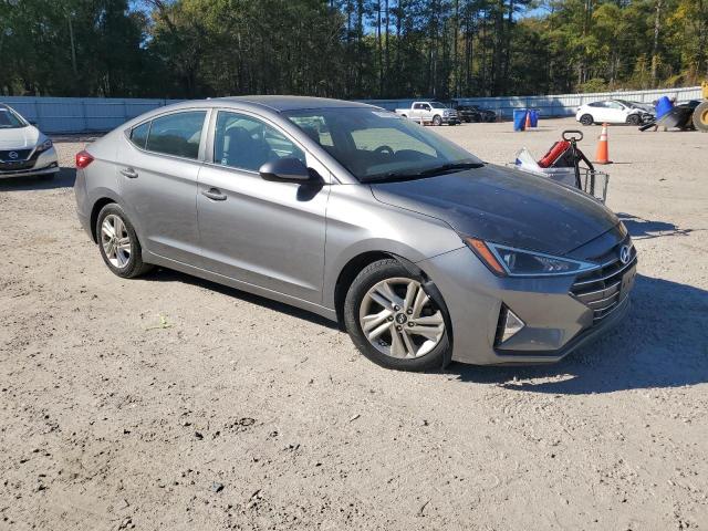 2019 HYUNDAI ELANTRA SE 5NPD84LF5KH495402