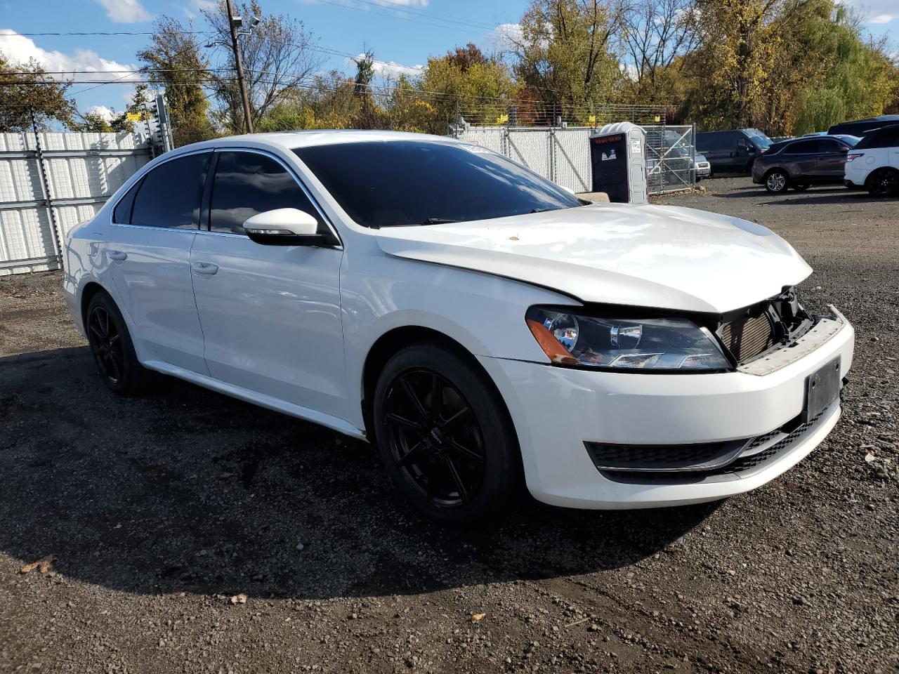 VOLKSWAGEN PASSAT SE