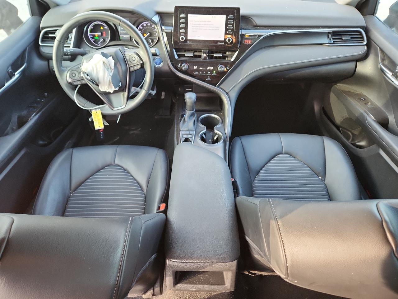 TOYOTA CAMRY SE NIGHT SHADE