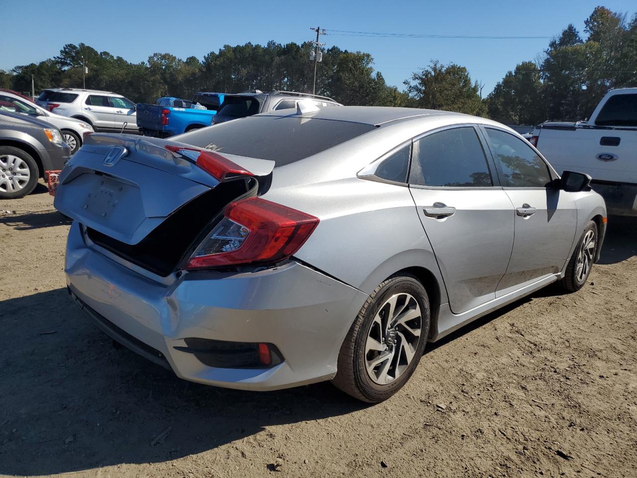Lot #3311641237 2017 HONDA CIVIC EX