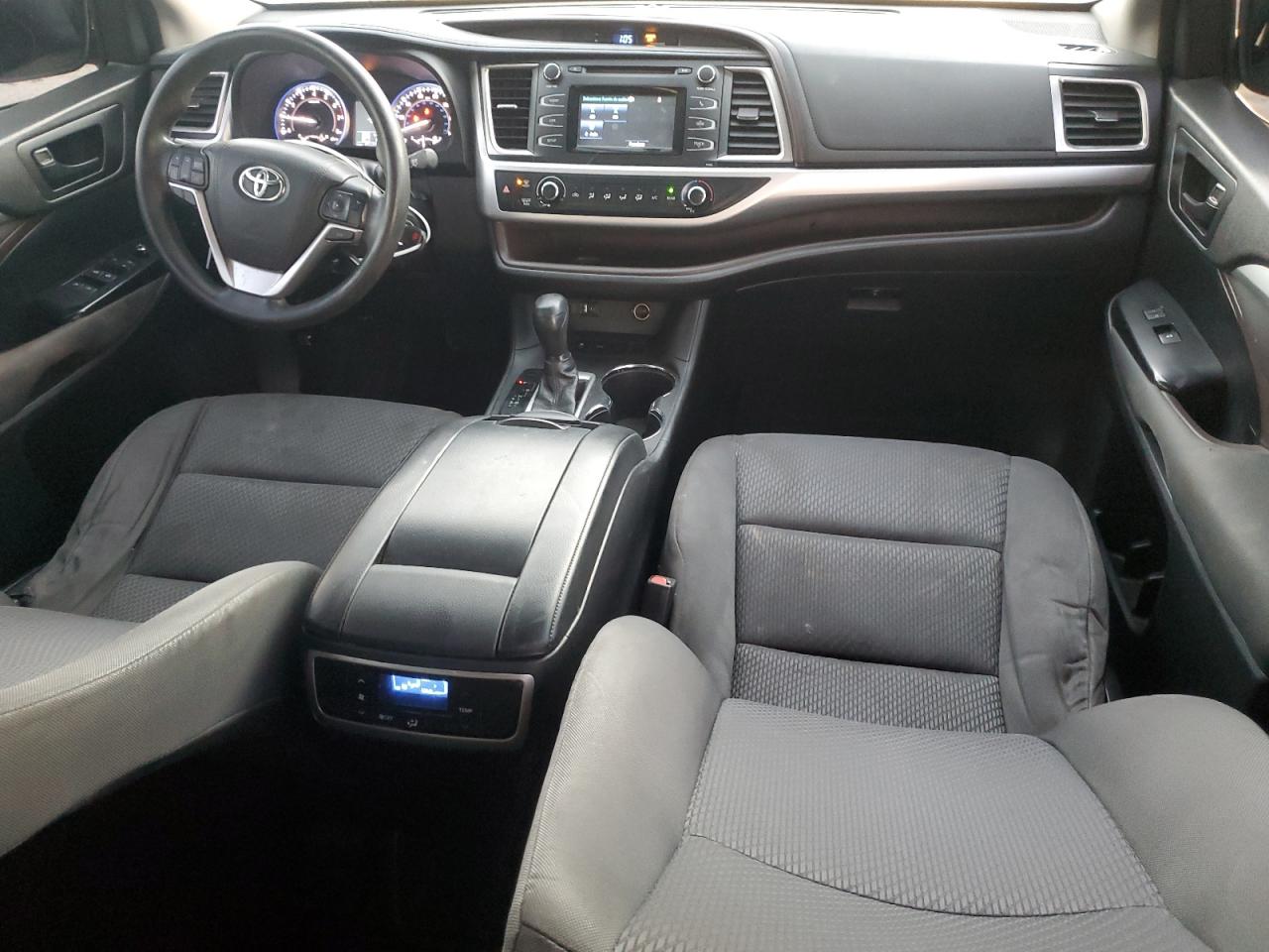 TOYOTA HIGHLANDER LE