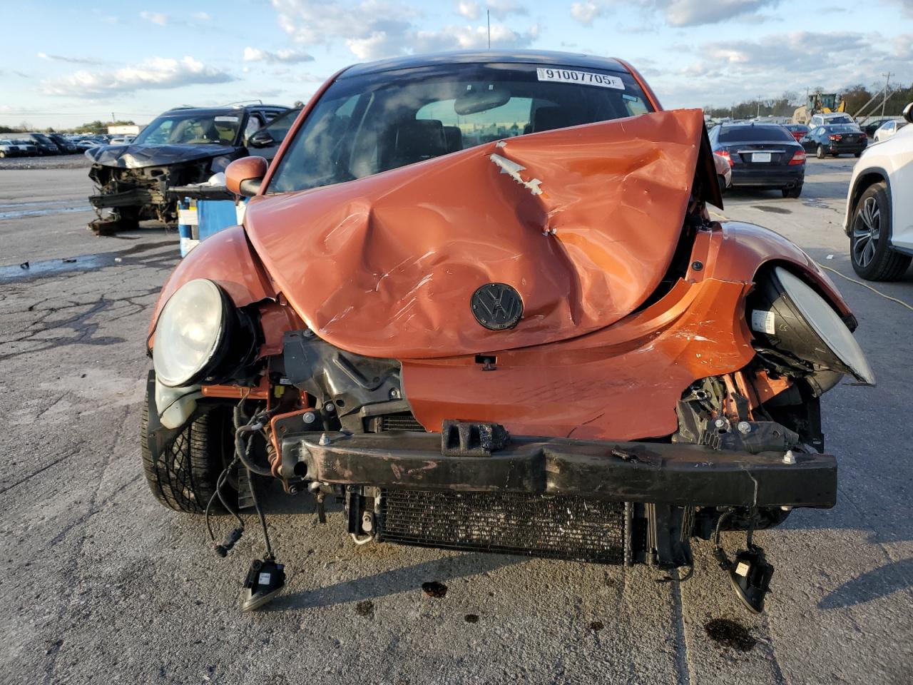 VOLKSWAGEN BEETLE NEW BEETLE