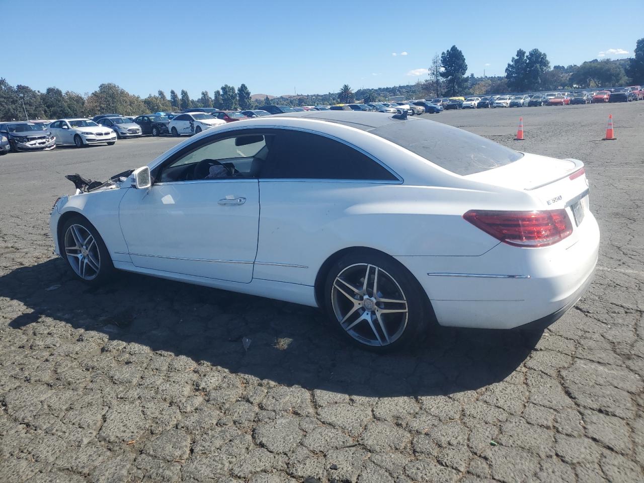 MERCEDES-BENZ E-CLASS 350