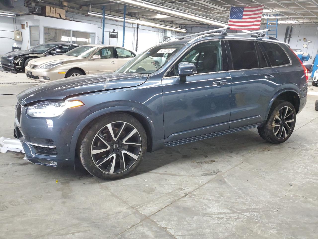 Lot #3281643423 2018 VOLVO XC90 T6