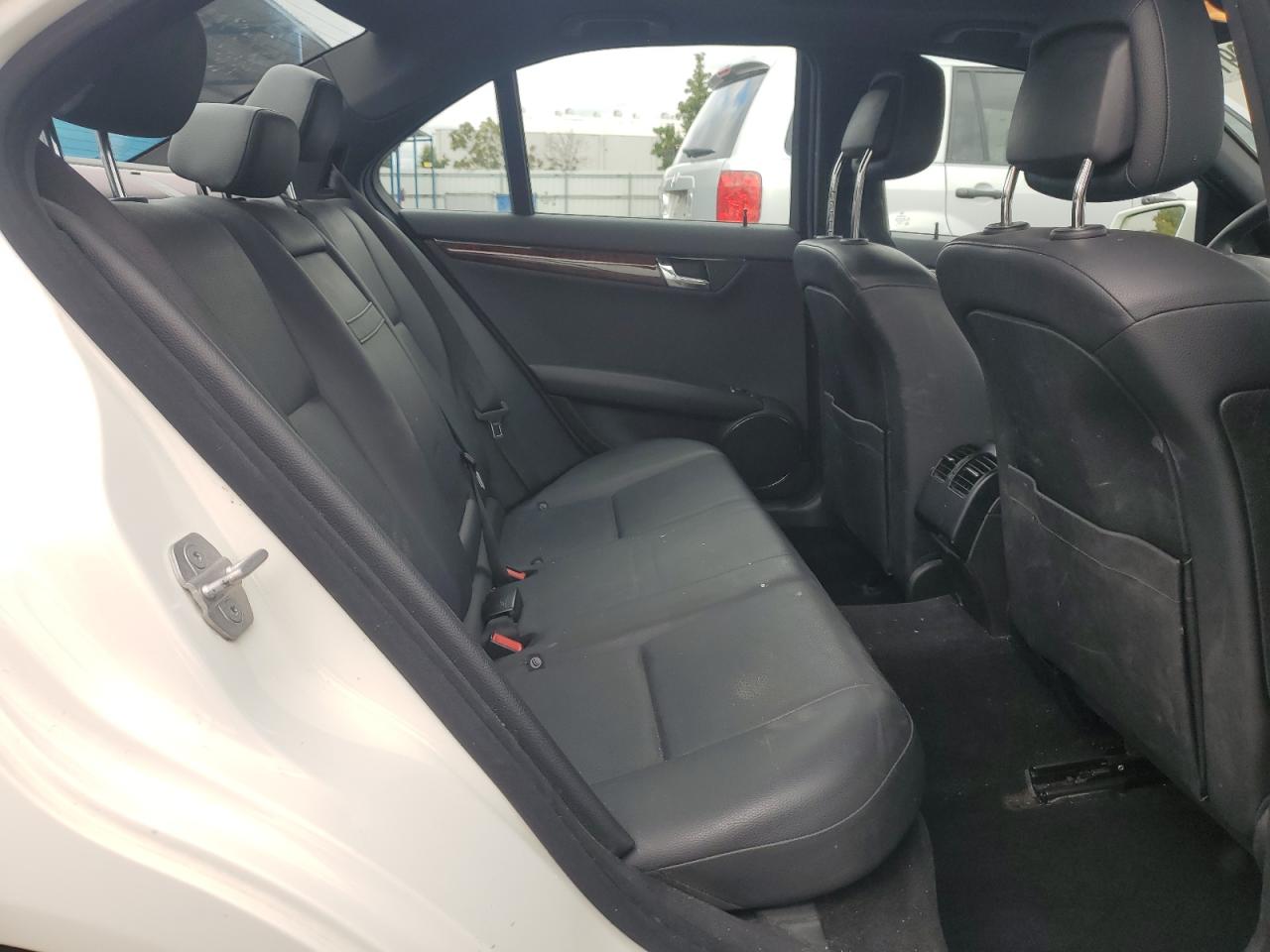 MERCEDES-BENZ C-CLASS 350