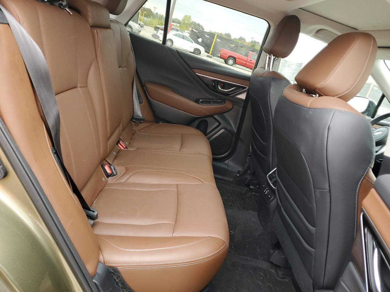 SUBARU OUTBACK TOURING