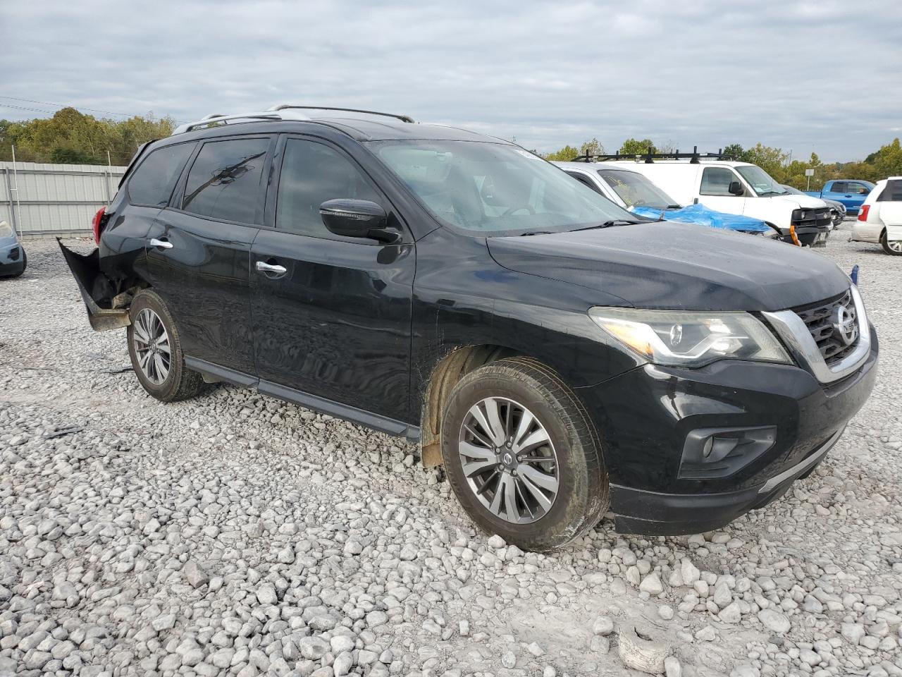 NISSAN PATHFINDER S