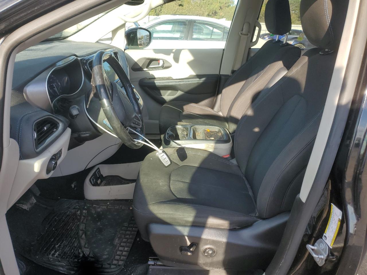 CHRYSLER PACIFICA TOURING