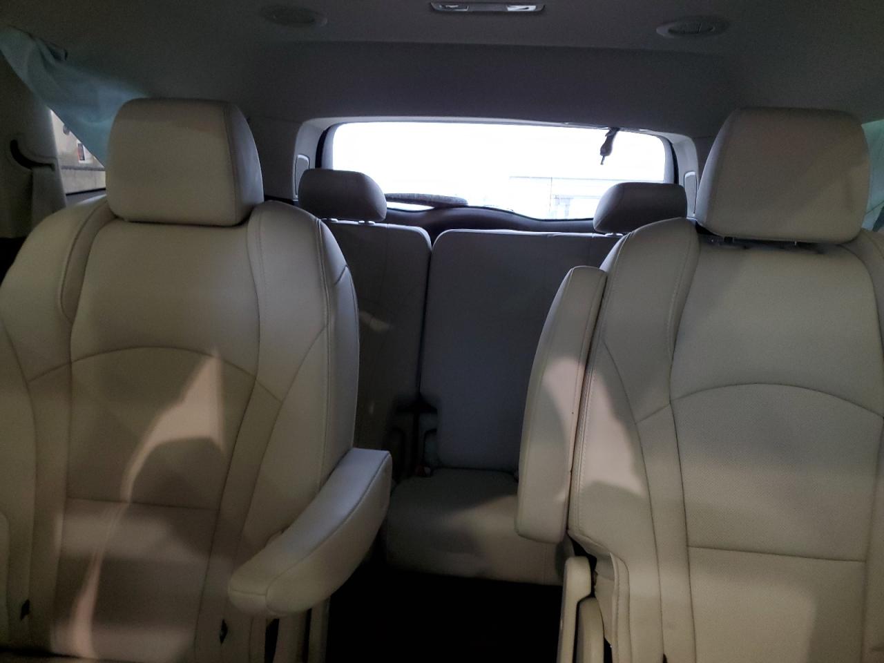 BUICK ENCLAVE ESSENCE