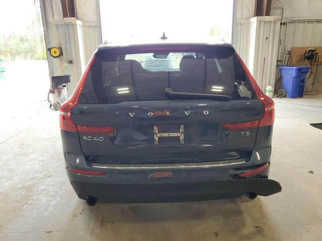 2018 VOLVO XC60 T5 MO YV4102RK4J1070470