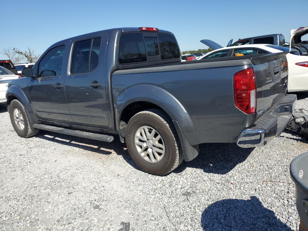 NISSAN FRONTIER S