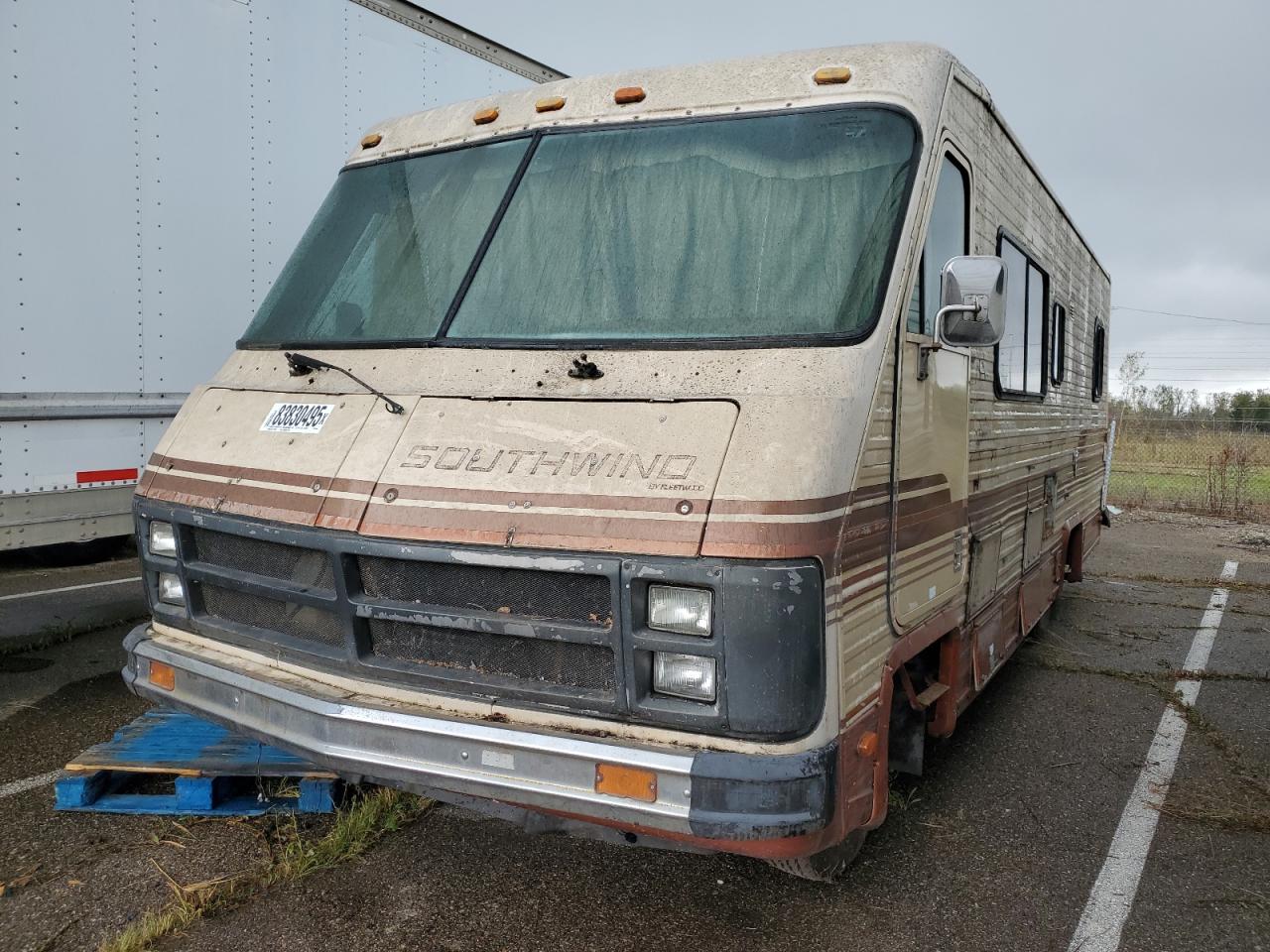 Lot #3263670704 1984 GMC MOTOR HOME