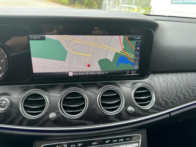 2019 MERCEDES-BENZ E 300 4MAT WDDZF4KB8KA588938