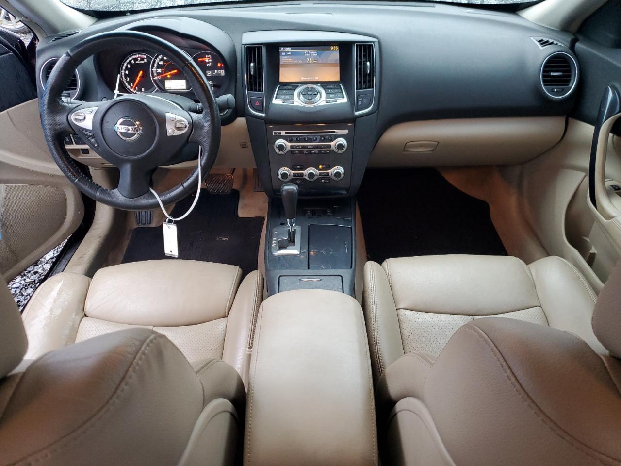 NISSAN MAXIMA S