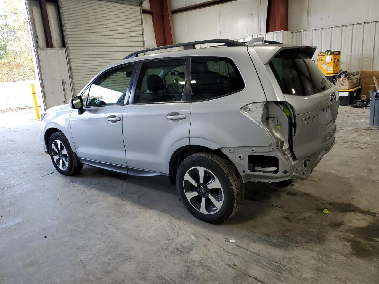 SUBARU FORESTER 2.5I PREMIUM