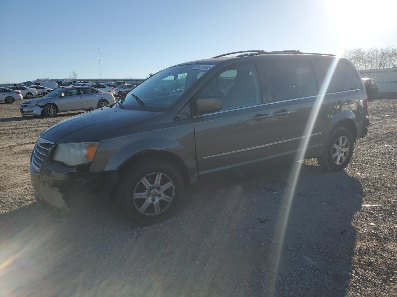CHRYSLER TOWN & COUNTRY TOURING