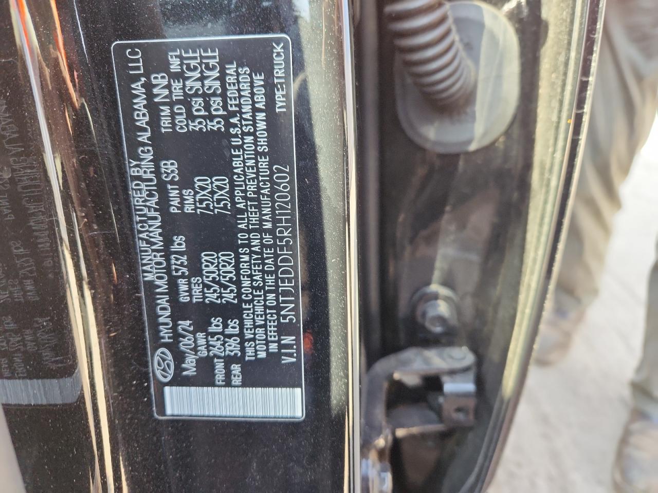 HYUNDAI SANTA CRUZ LIMITED