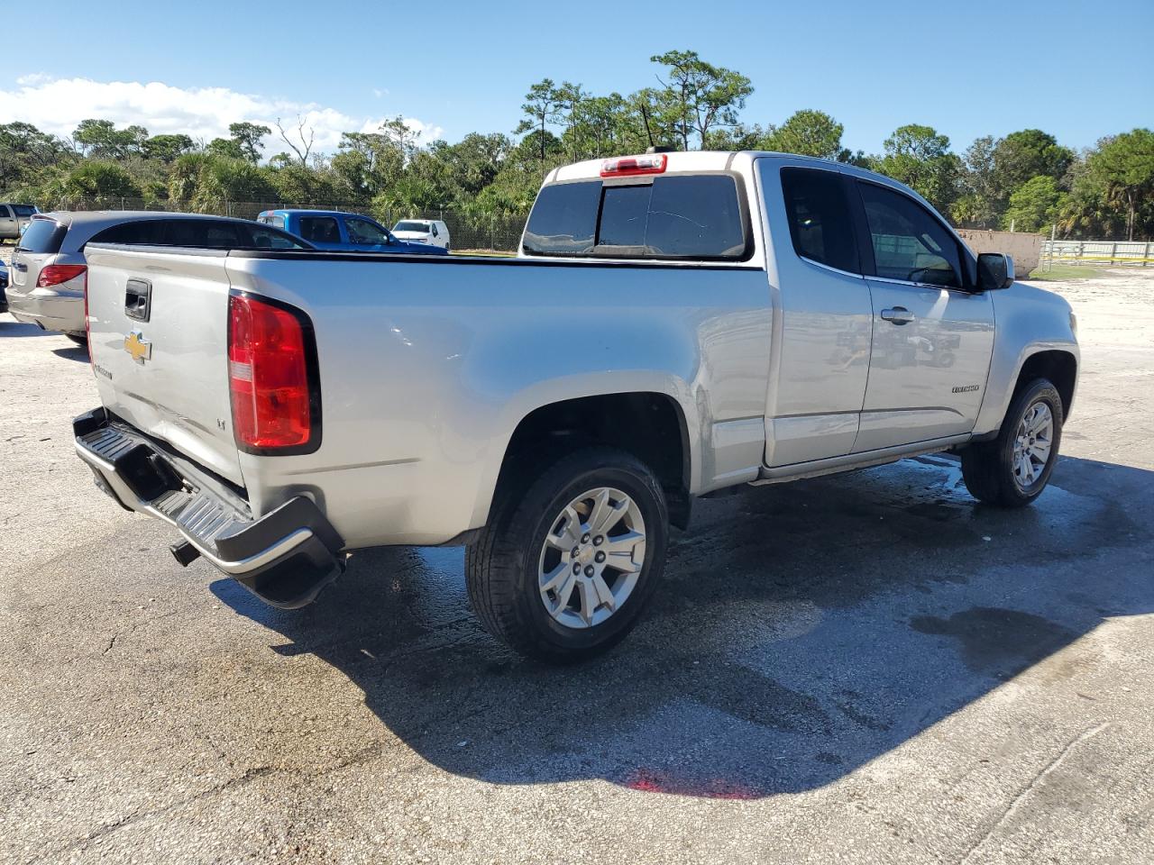CHEVROLET COLORADO LT