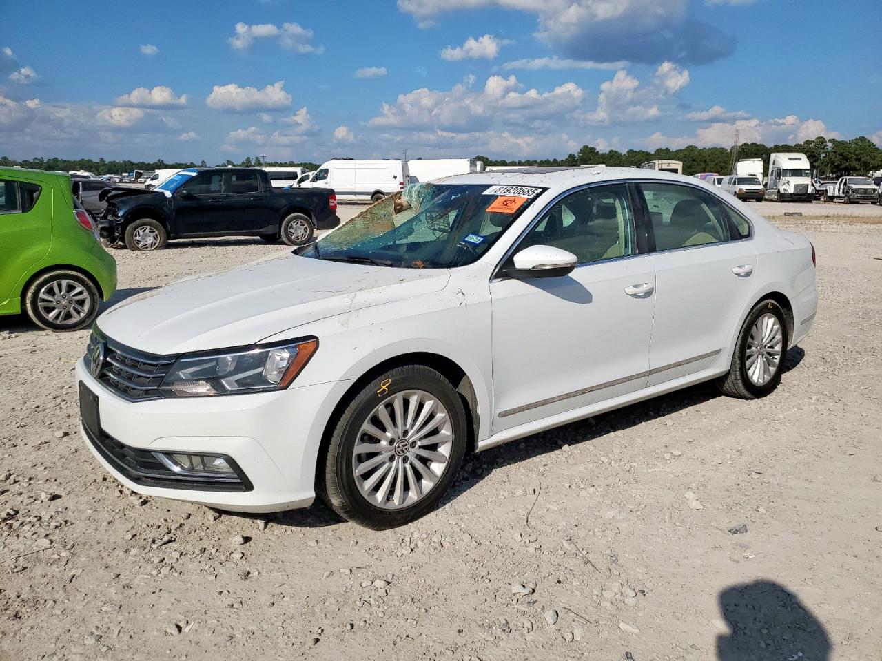  Salvage Volkswagen Passat