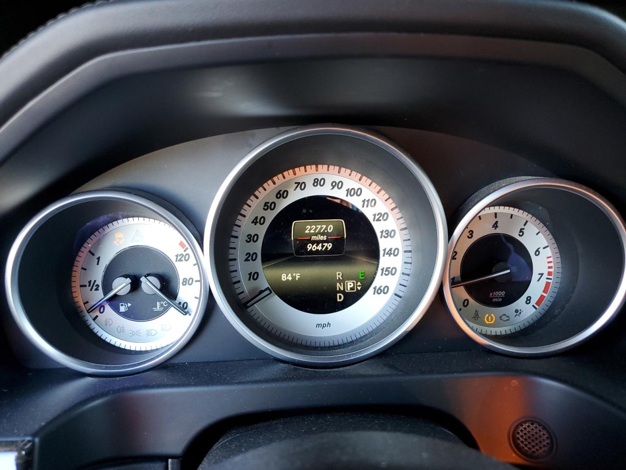 MERCEDES-BENZ E-CLASS 400