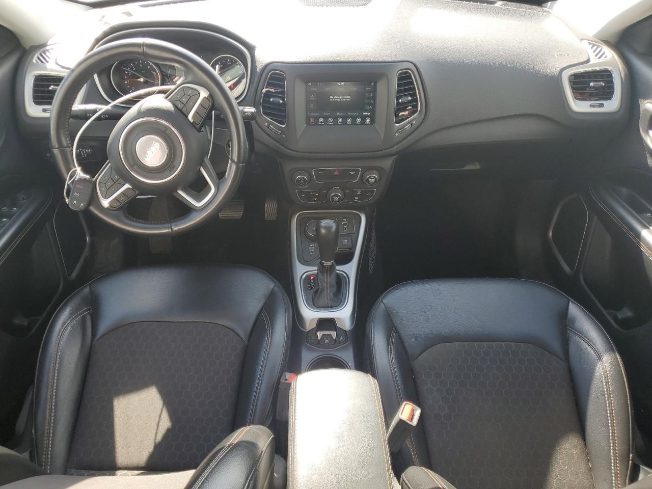 JEEP COMPASS LATITUDE