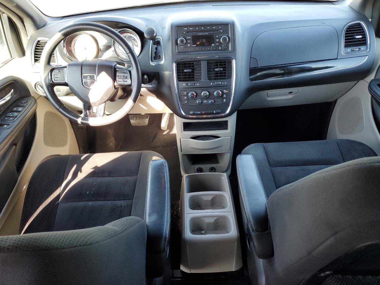 DODGE GRAND CARAVAN SE