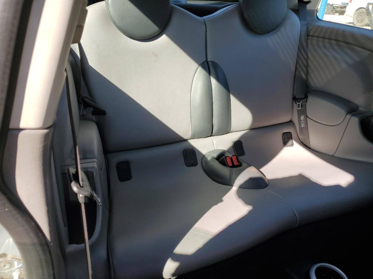 Lot #3281390997 2005 MINI COOPER