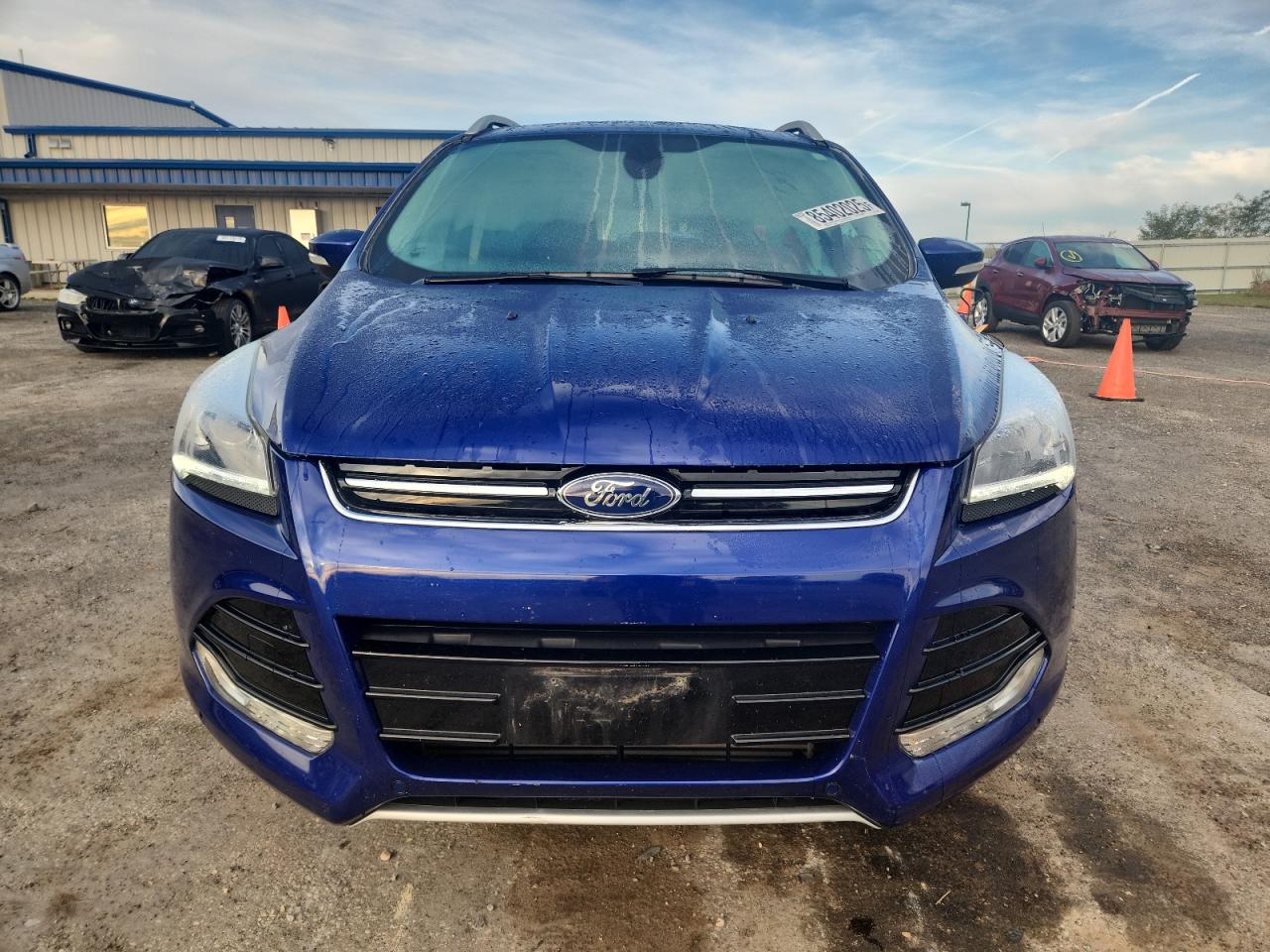 FORD ESCAPE TITANIUM