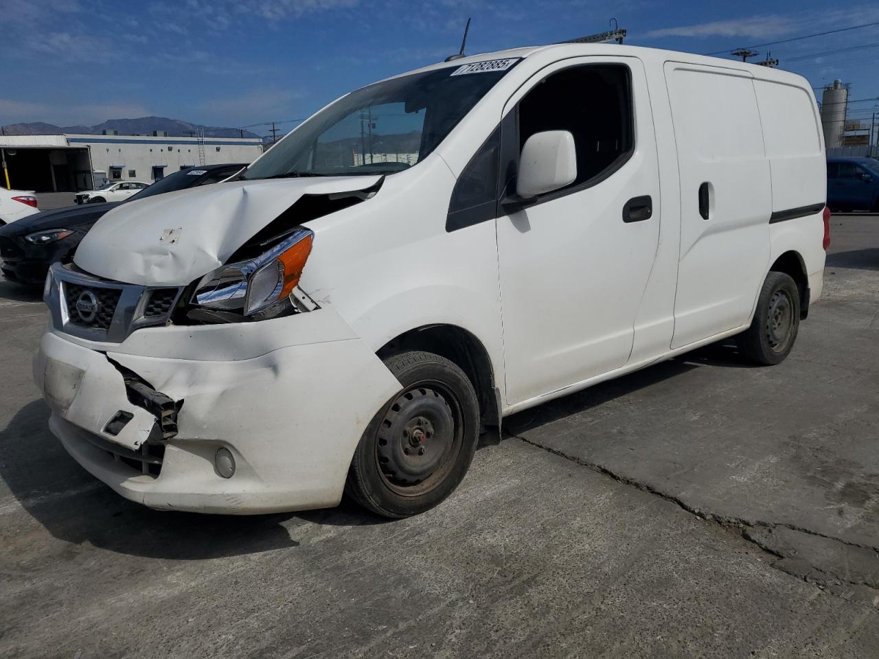 NISSAN NV200 2.5S