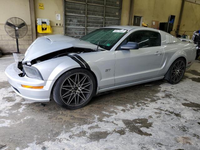FORD MUSTANG GT