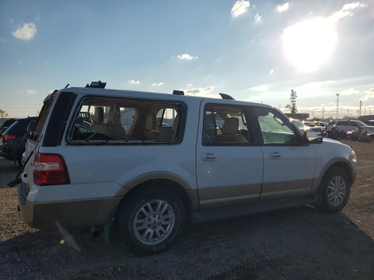 FORD EXPEDITION EL XLT