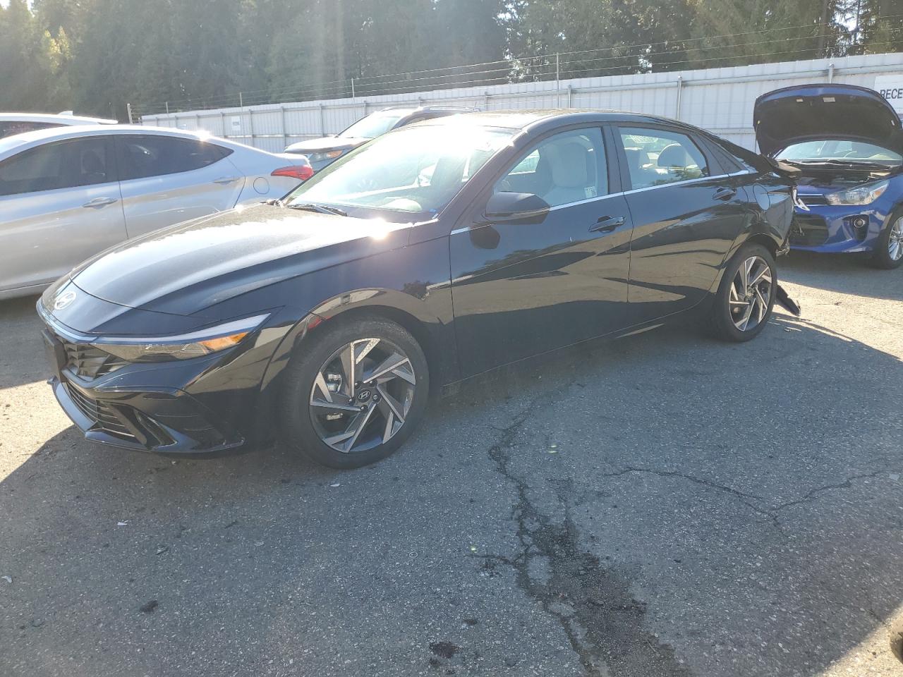 HYUNDAI ELANTRA LIMITED