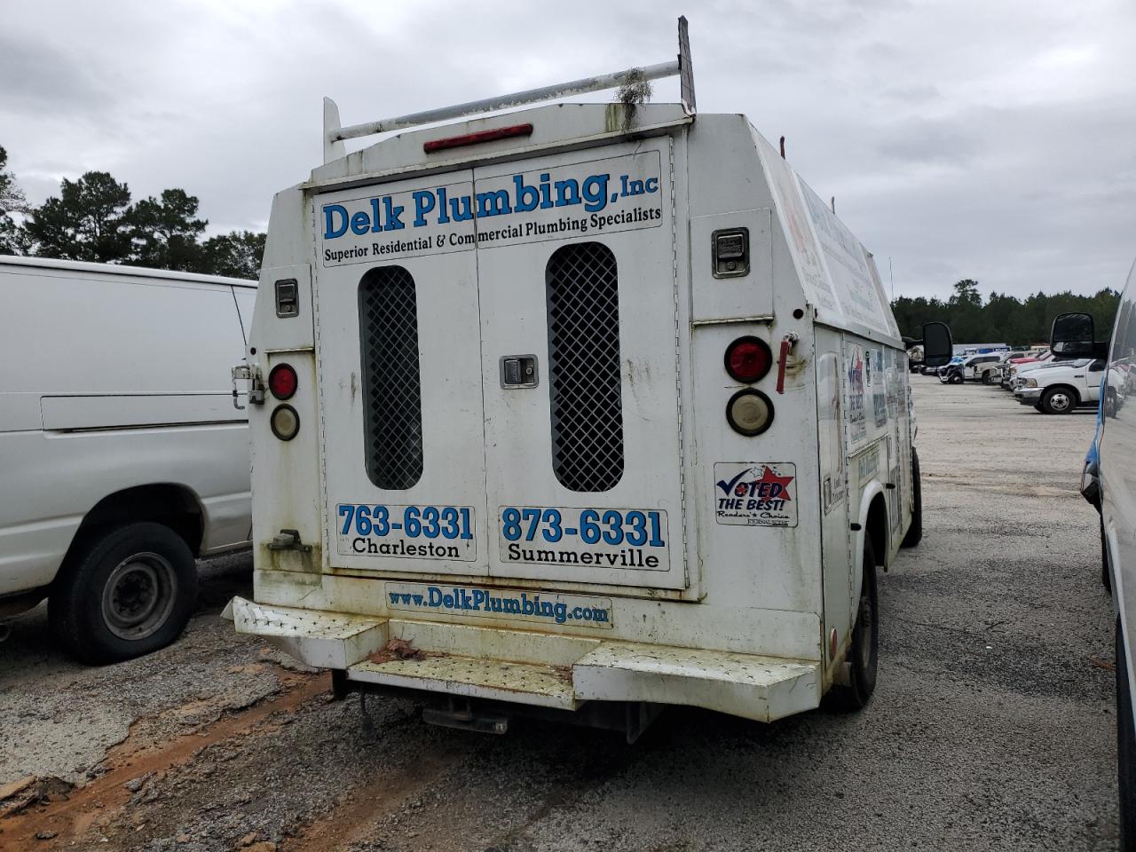 FORD ECONOLINE E350 SUPER DUTY CUTAWAY VAN