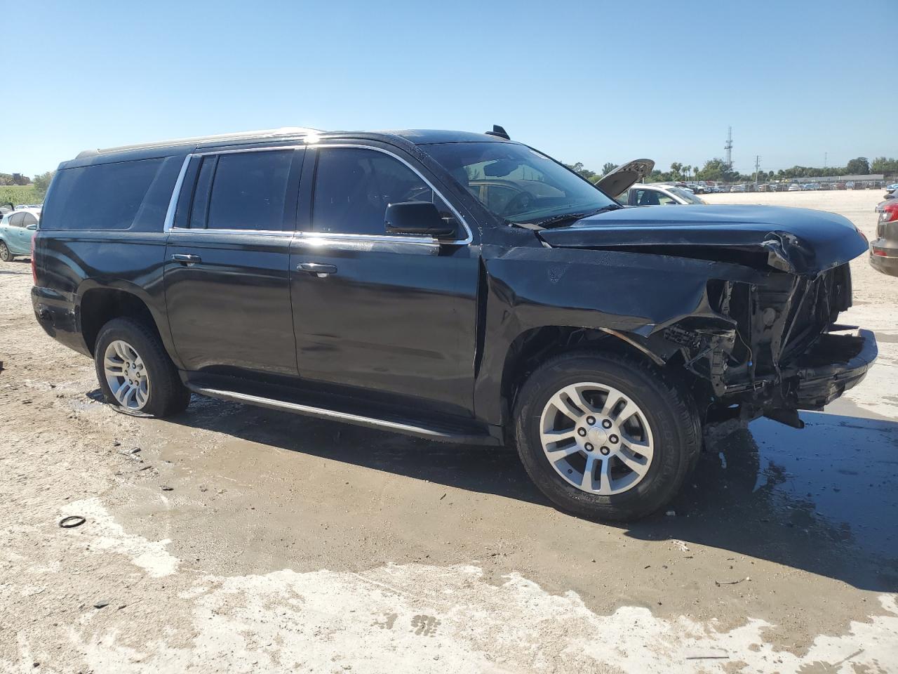 CHEVROLET SUBURBAN K1500 LT