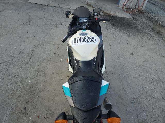 2024 YAMAHA YZFR3 A #3309649938