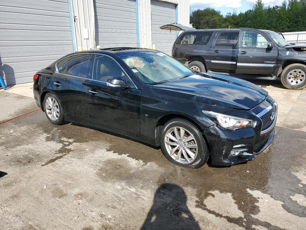 INFINITI Q50 BASE
