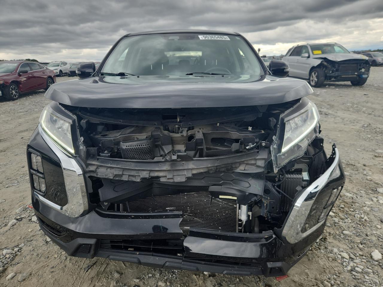 MITSUBISHI OUTLANDER SE