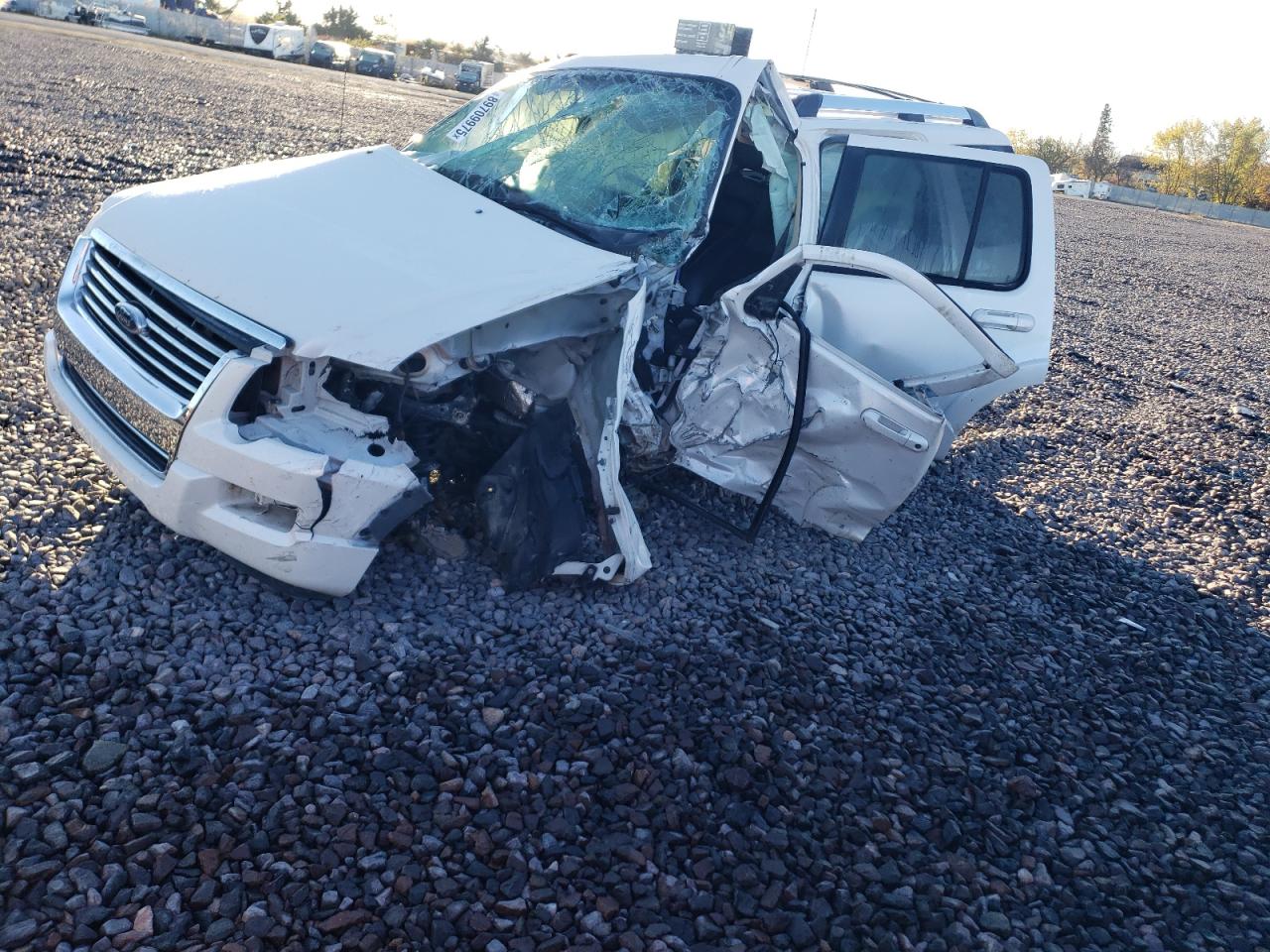 FORD EXPLORER LIMITED