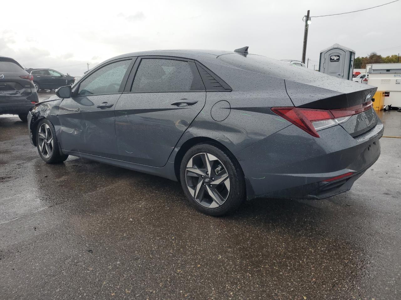 HYUNDAI ELANTRA SEL