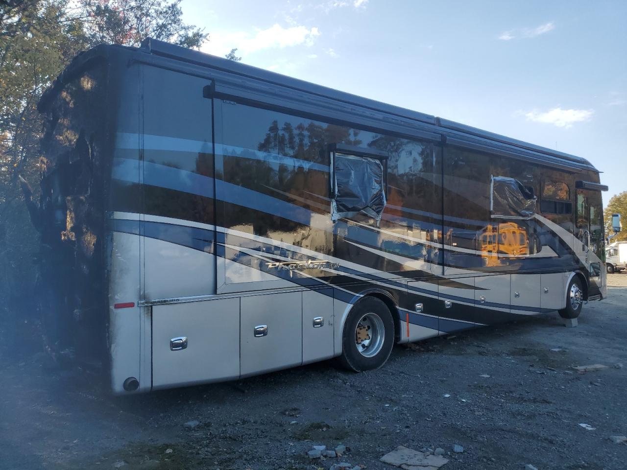 Lot #3286504168 2023 TIFFIN MOTORHOMES INC PHAETON