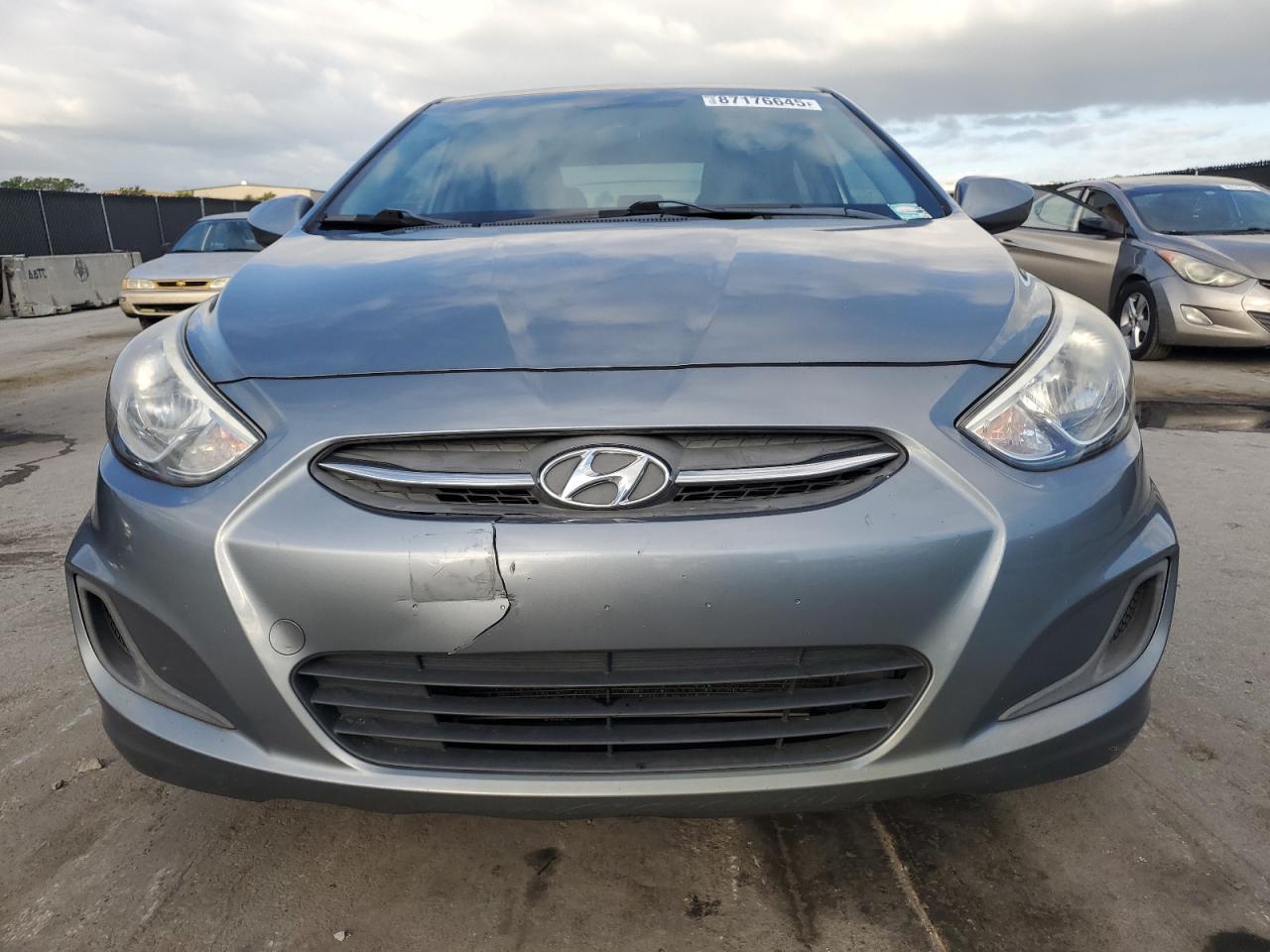 HYUNDAI ACCENT SE