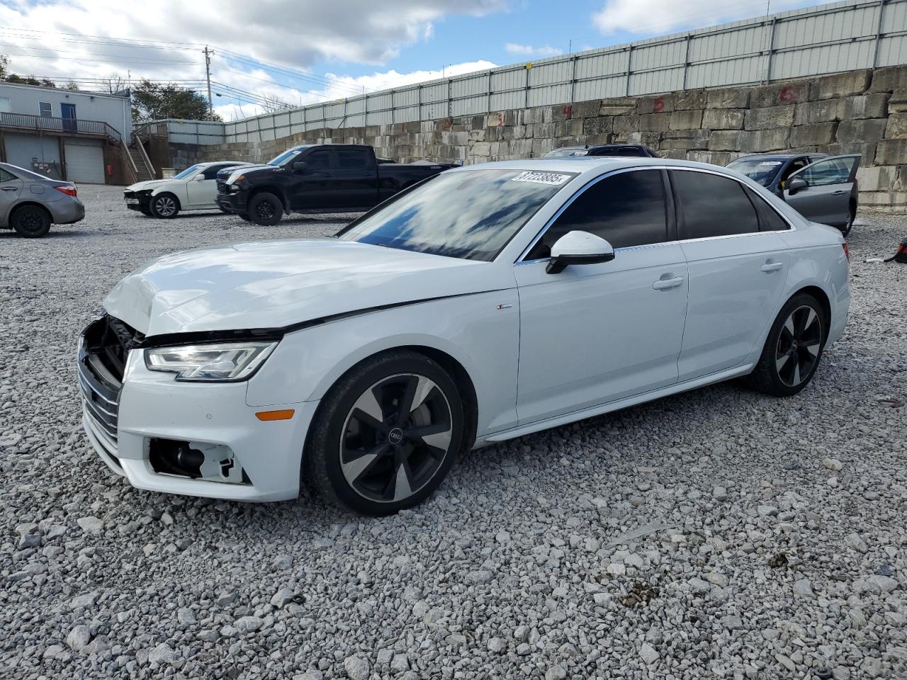 AUDI A4 PREMIUM PLUS