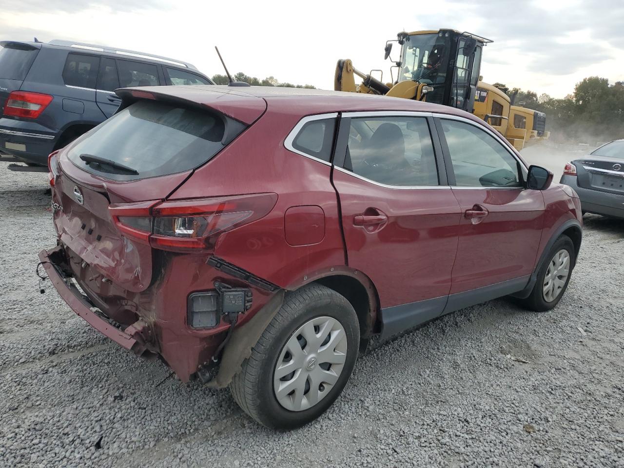 NISSAN ROGUE SPORT S