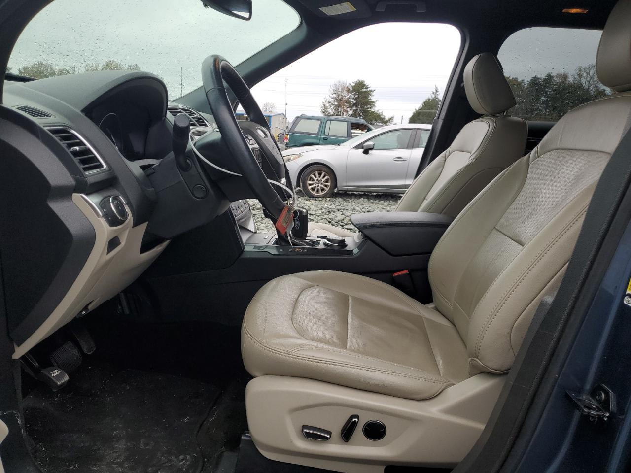 FORD EXPLORER LIMITED