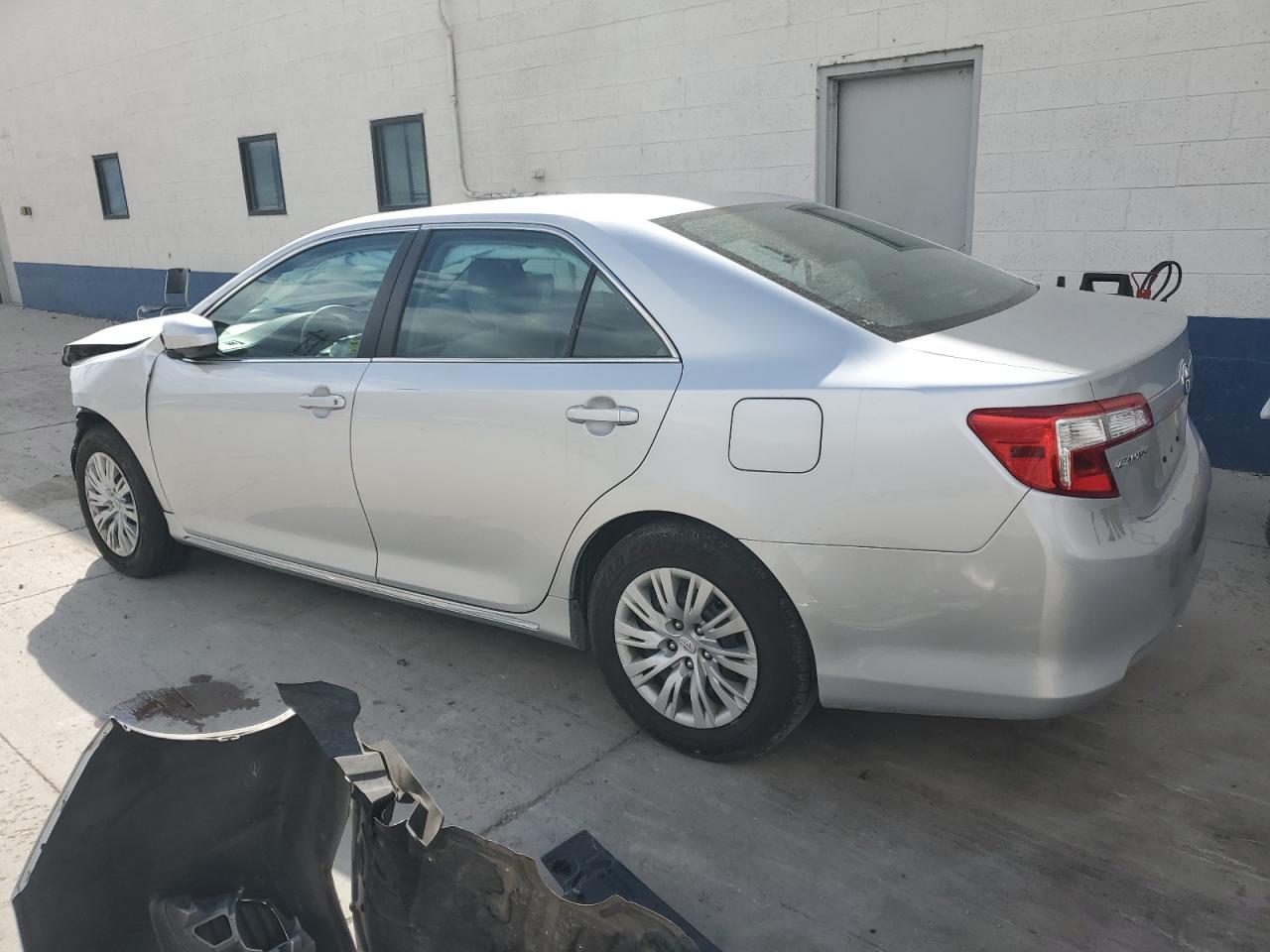 TOYOTA CAMRY L