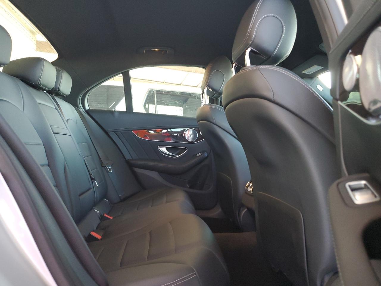 MERCEDES-BENZ C-CLASS 300