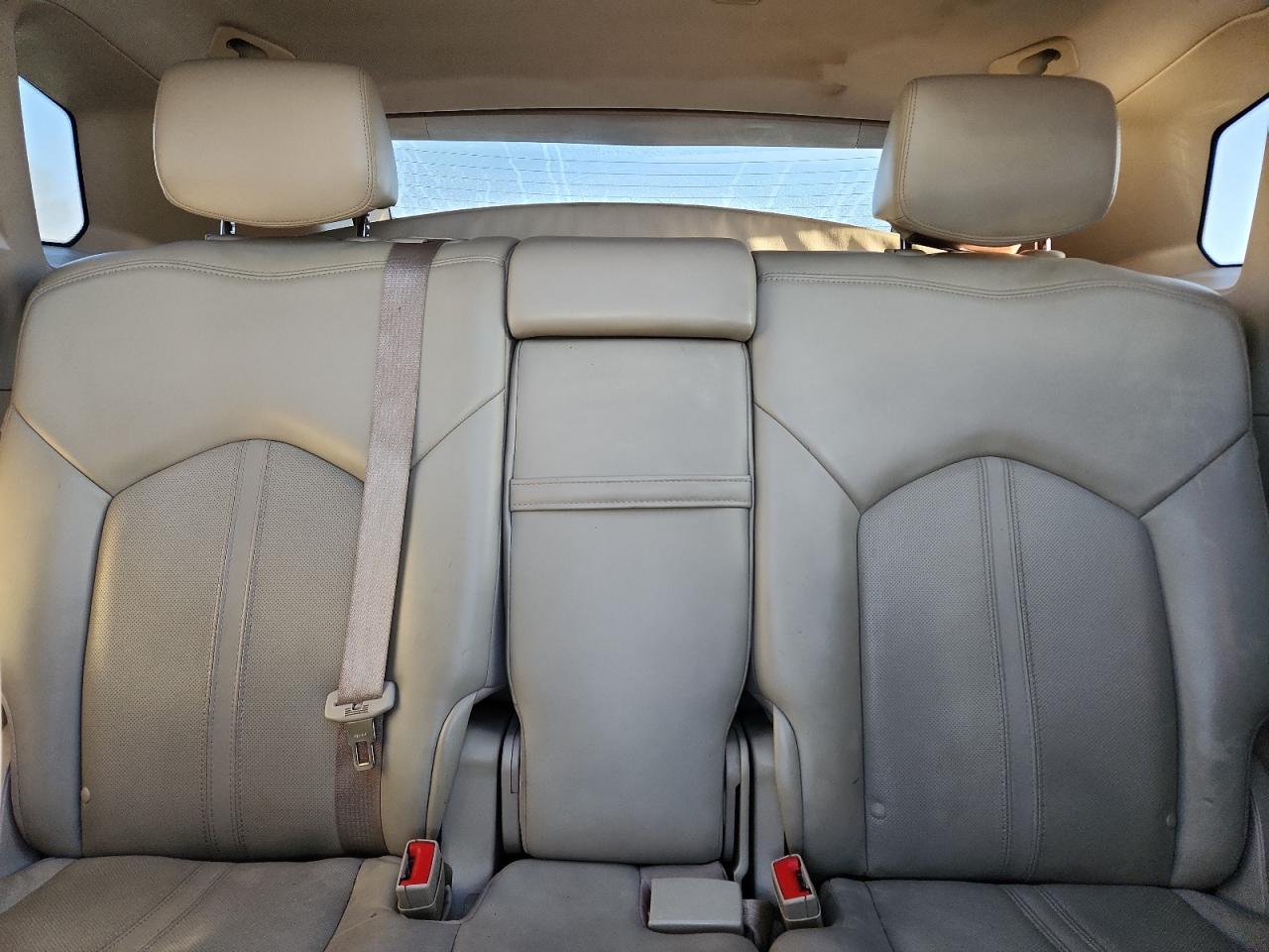 CADILLAC SRX LUXURY COLLECTION