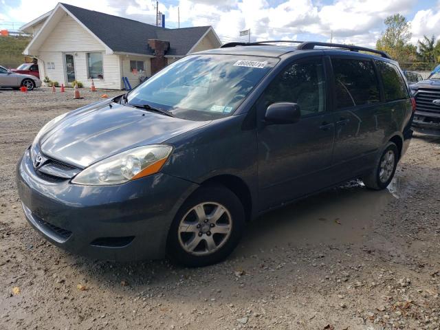 TOYOTA SIENNA CE