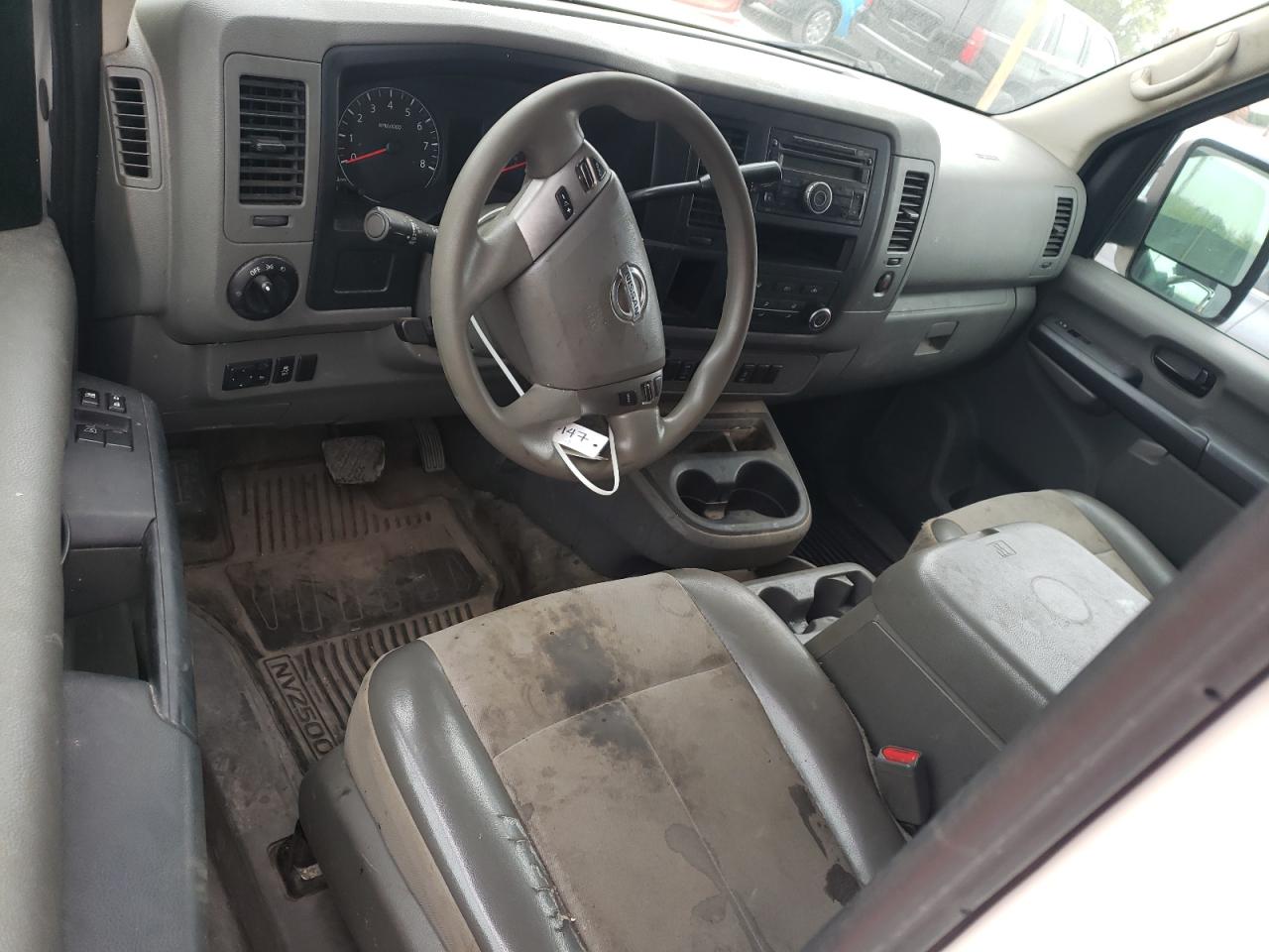 NISSAN NV2500 2500 S